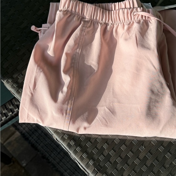 Victoria's Secret Blush Parachute Pants - Picture 4 of 9